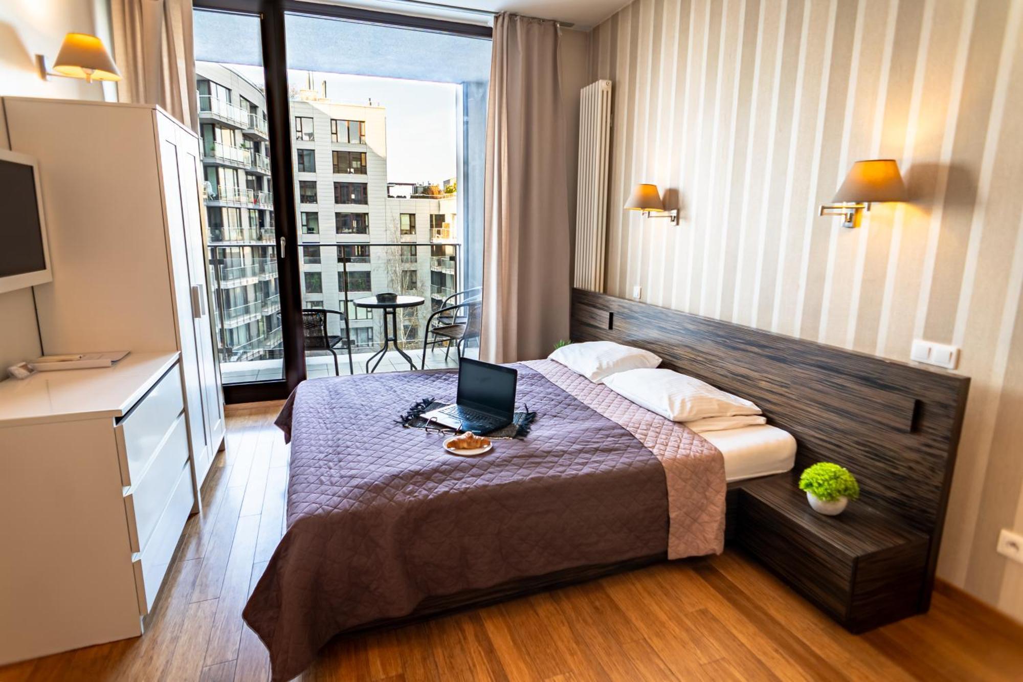 Triton Apartments Варшава Экстерьер фото