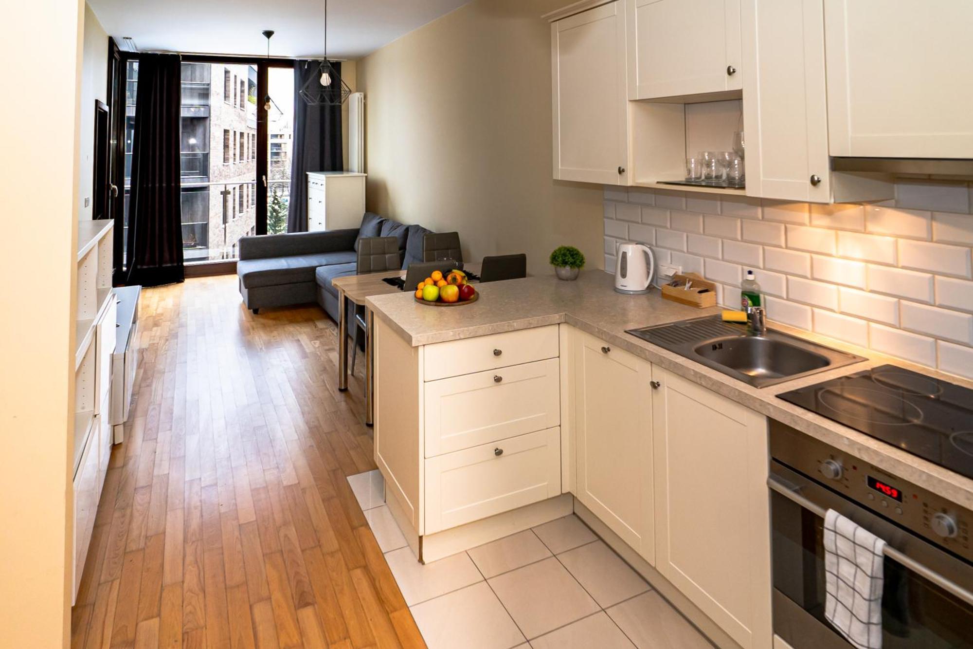 Triton Apartments Варшава Экстерьер фото