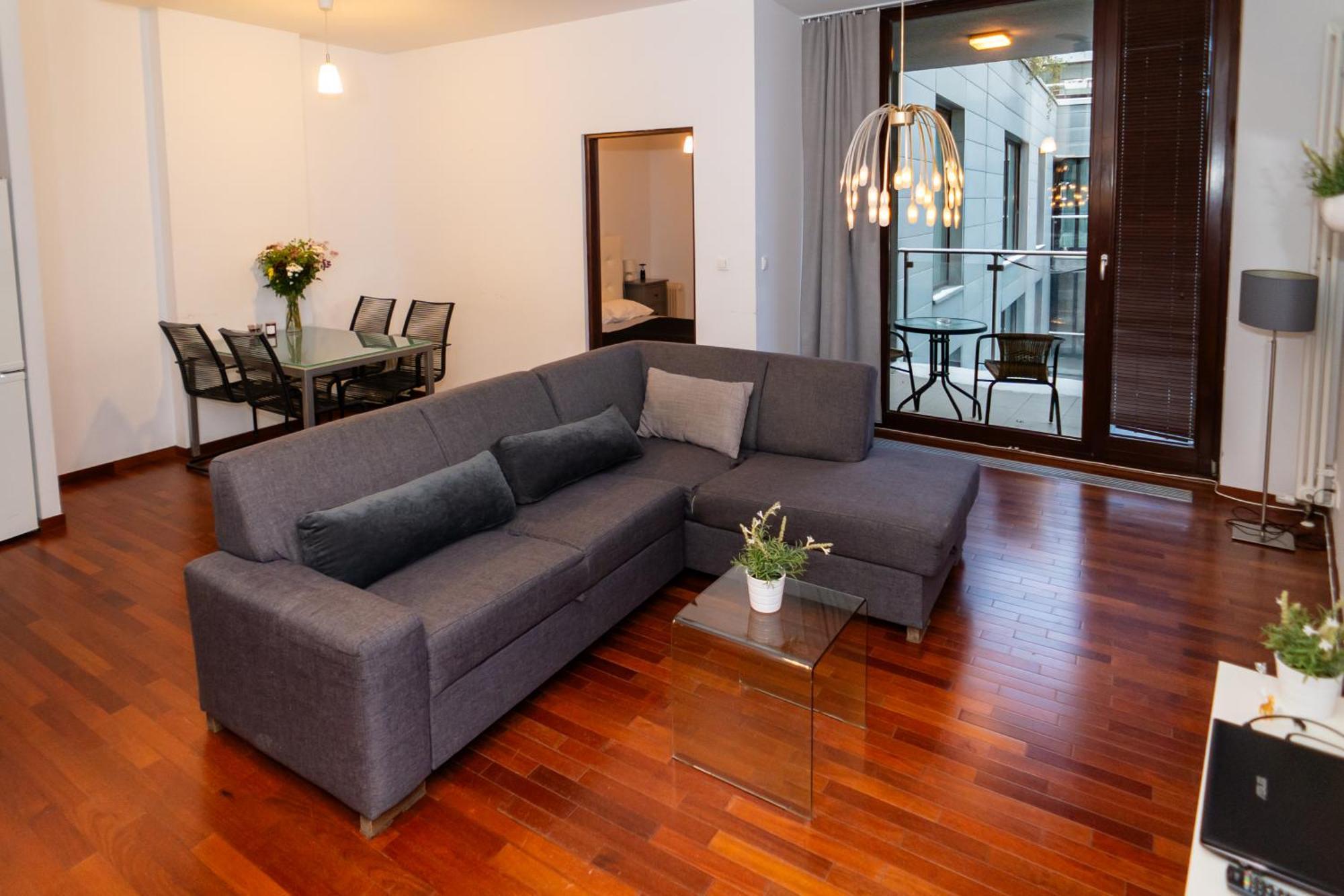Triton Apartments Варшава Экстерьер фото